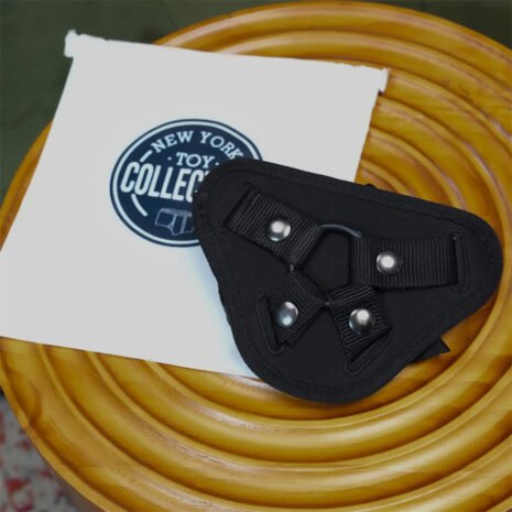 NYTC_HARNESS_CARRYING_CASE_LIFESTYLE NYTC_HARNESS_CARRYING_CASE_LIFESTYLE